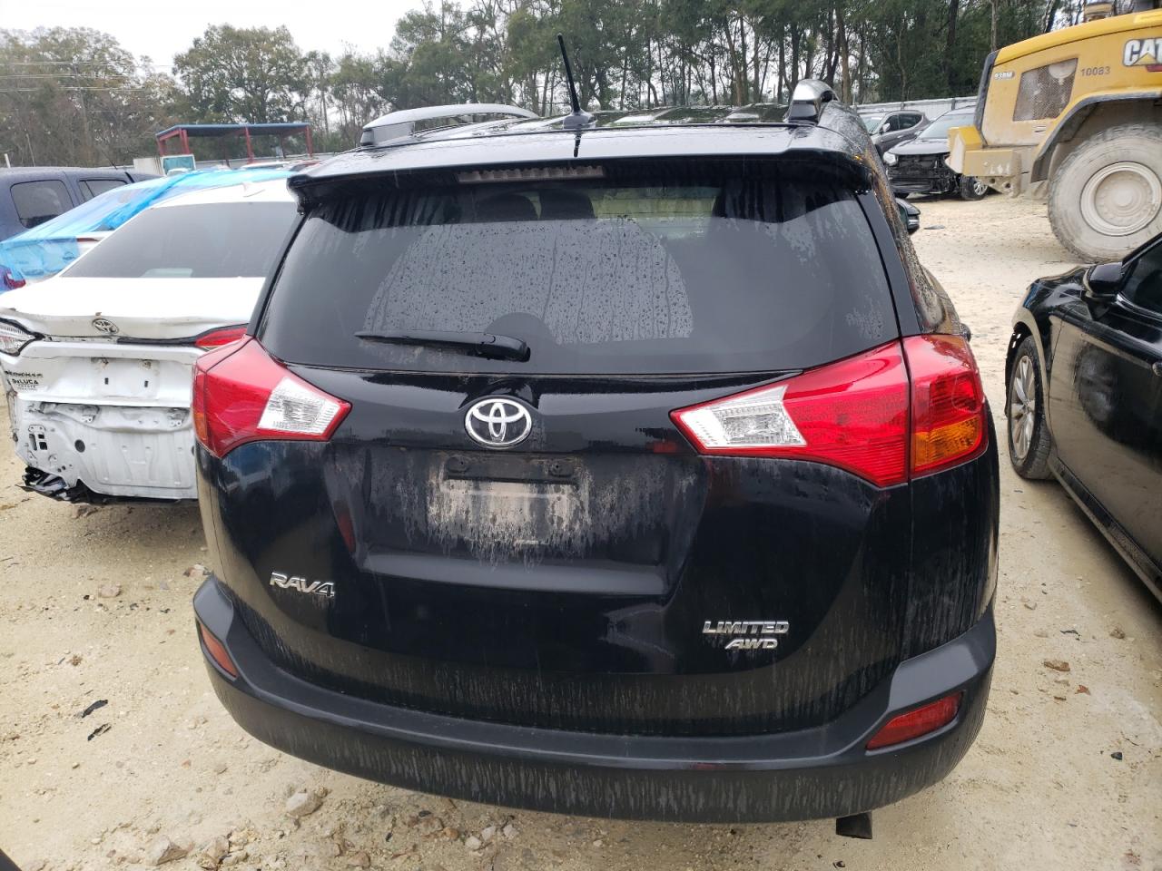 2015 Toyota RAV 4 - Image 6