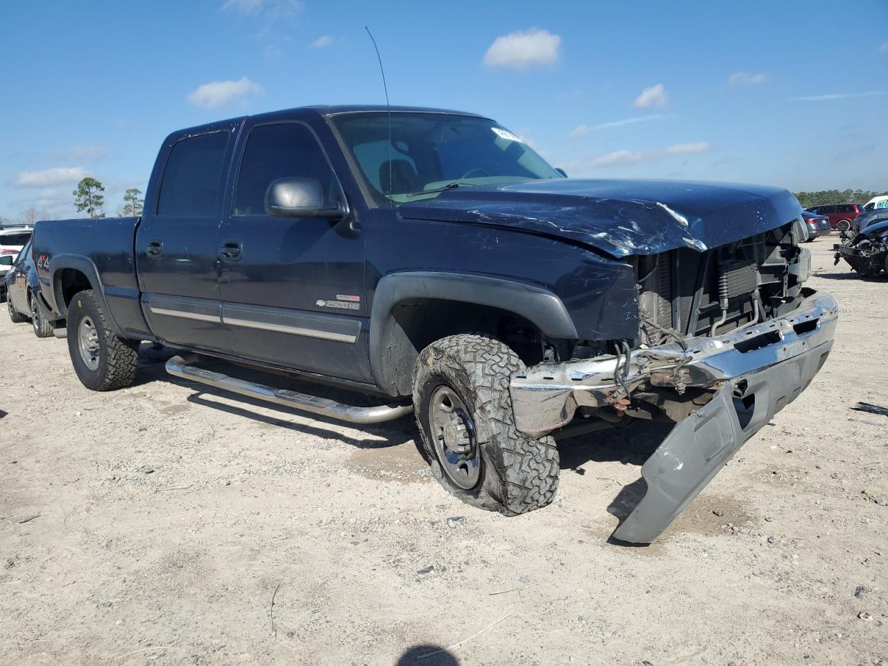 2005 Chevrolet Silverado - Image 4