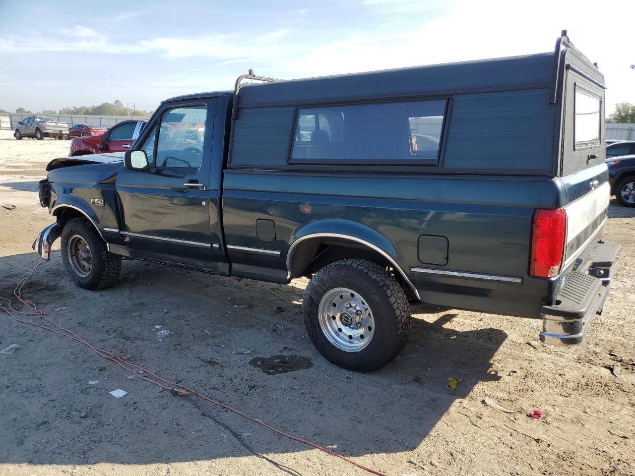 1995 Ford F-150 - Image 2