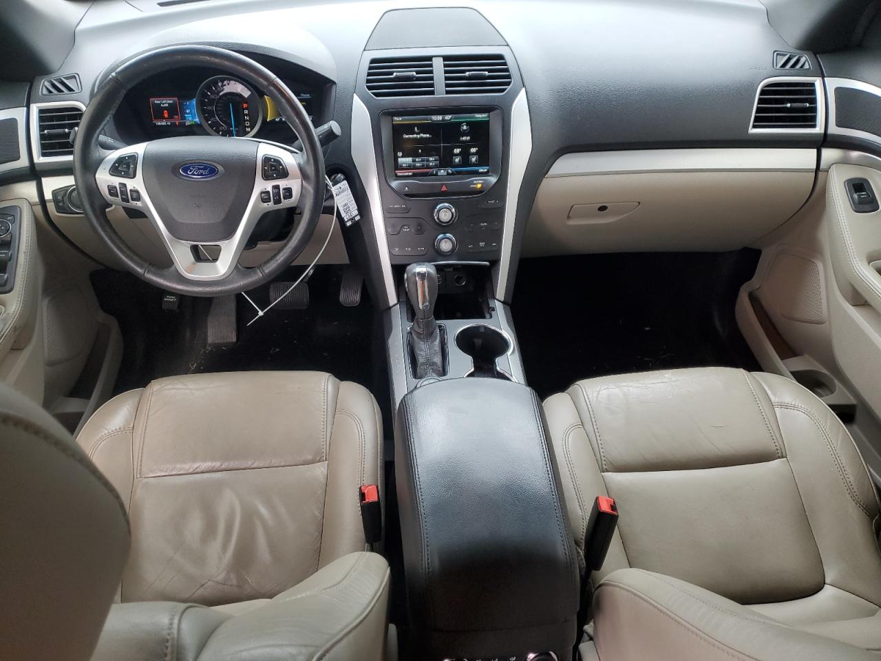 2015 Ford Explorer - Image 8