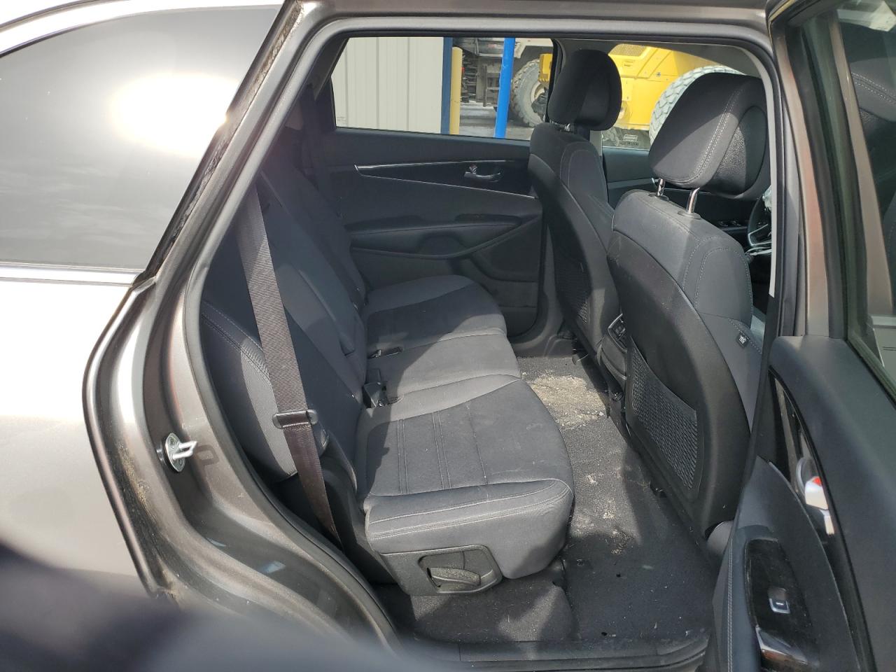 2016 Kia Sorento - Image 10