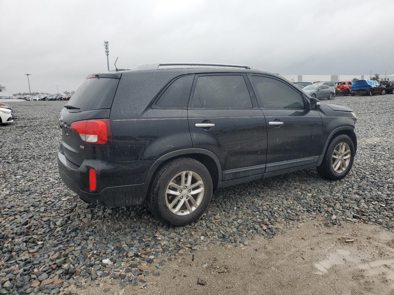 2014 Kia Sorento - Image 3