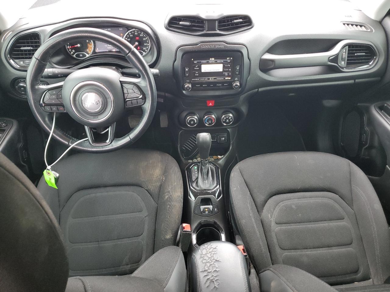 2017 Jeep Renegade - Image 8