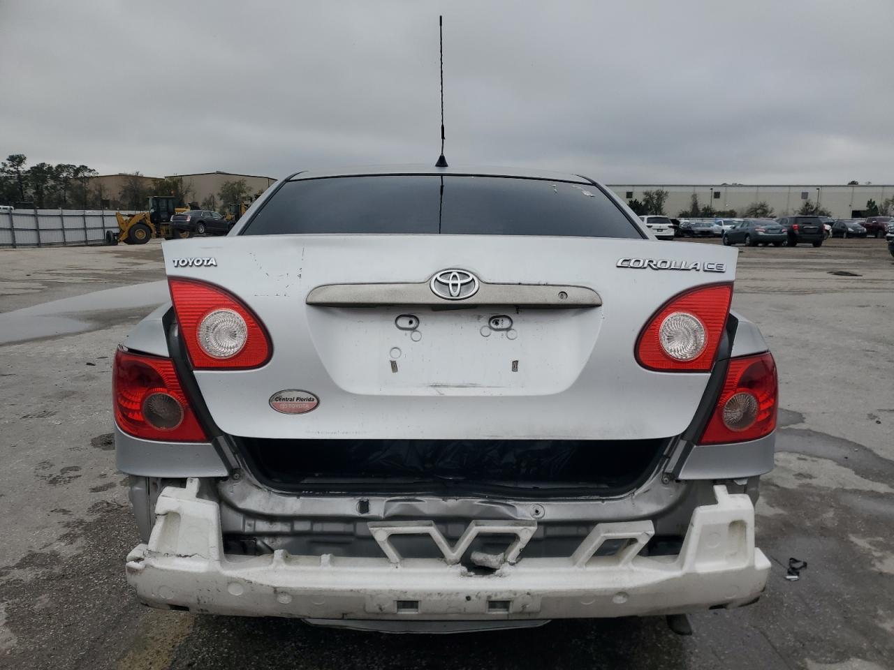 2005 Toyota Corolla - Image 6