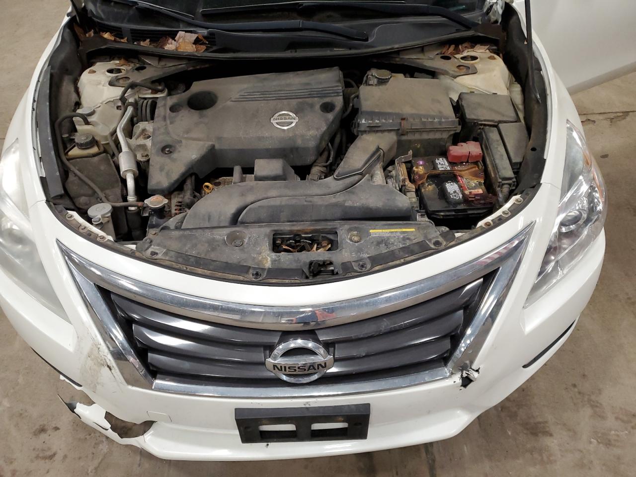 2015 Nissan Altima - Image 11