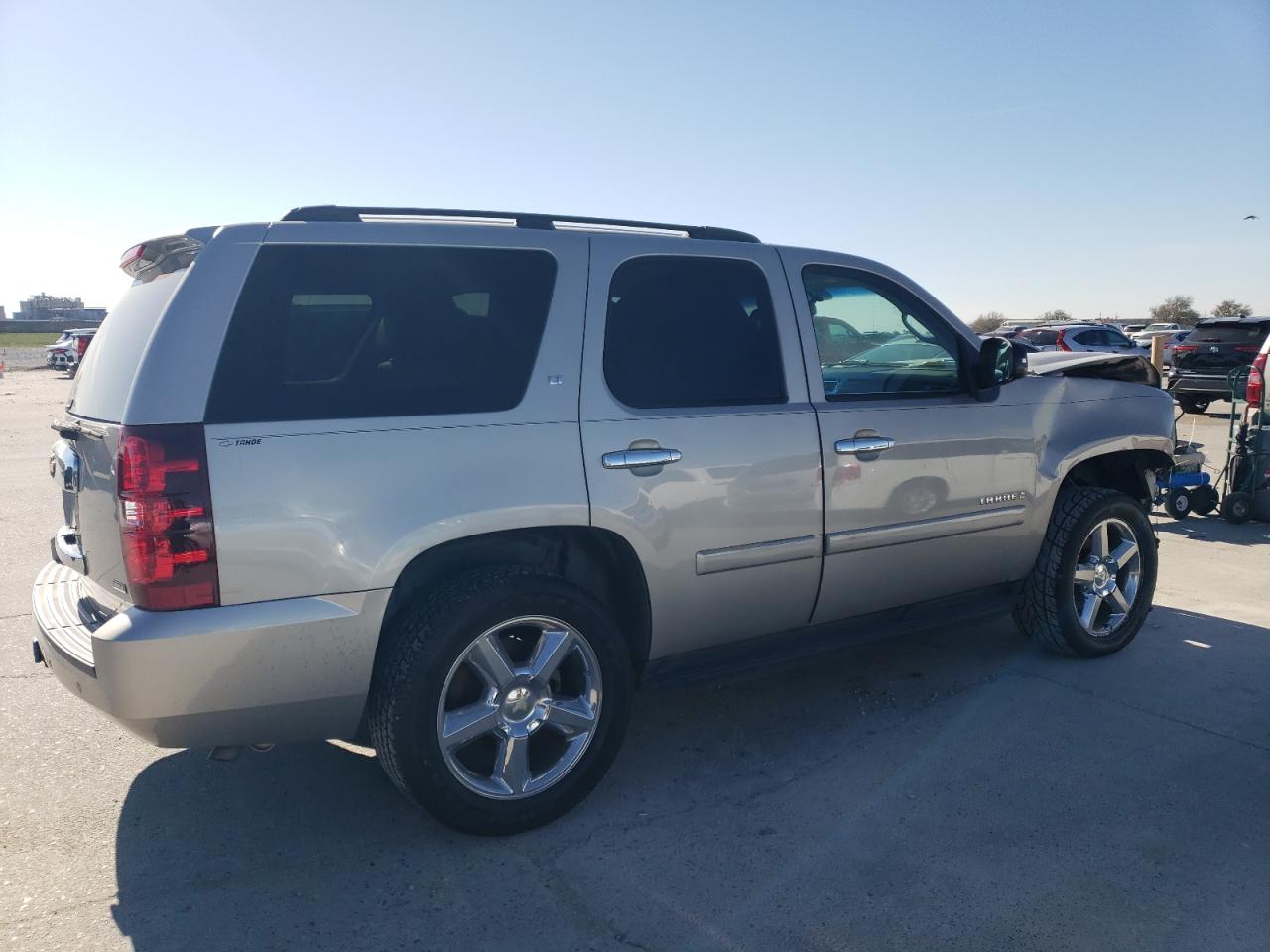 2007 Chevrolet Tahoe - Image 3