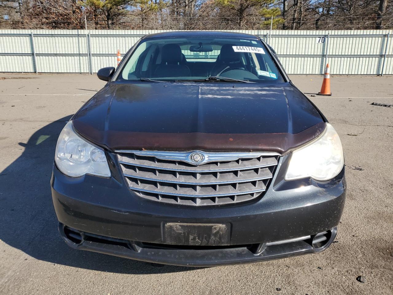 2010 Chrysler Sebring - Image 5