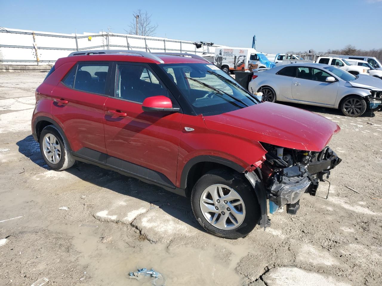 2020 Hyundai Venue - Image 4