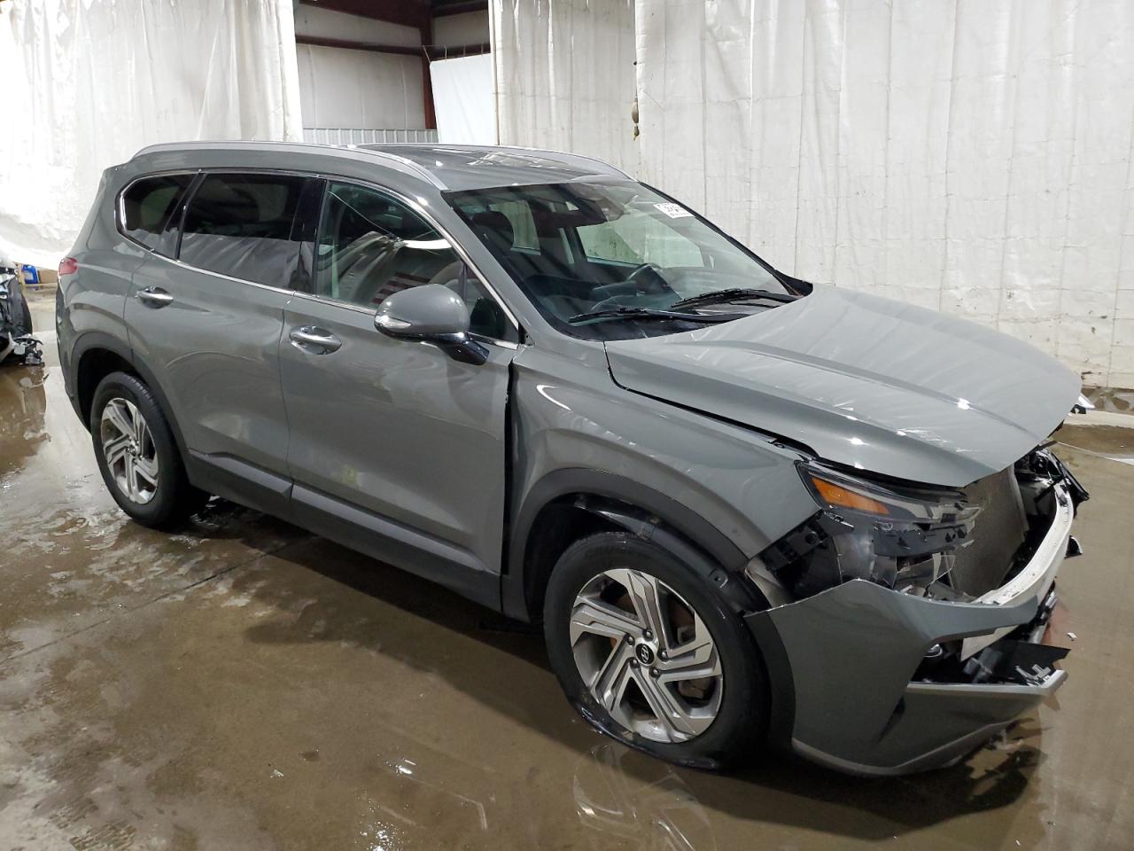 2023 Hyundai Santa Fe - Image 4