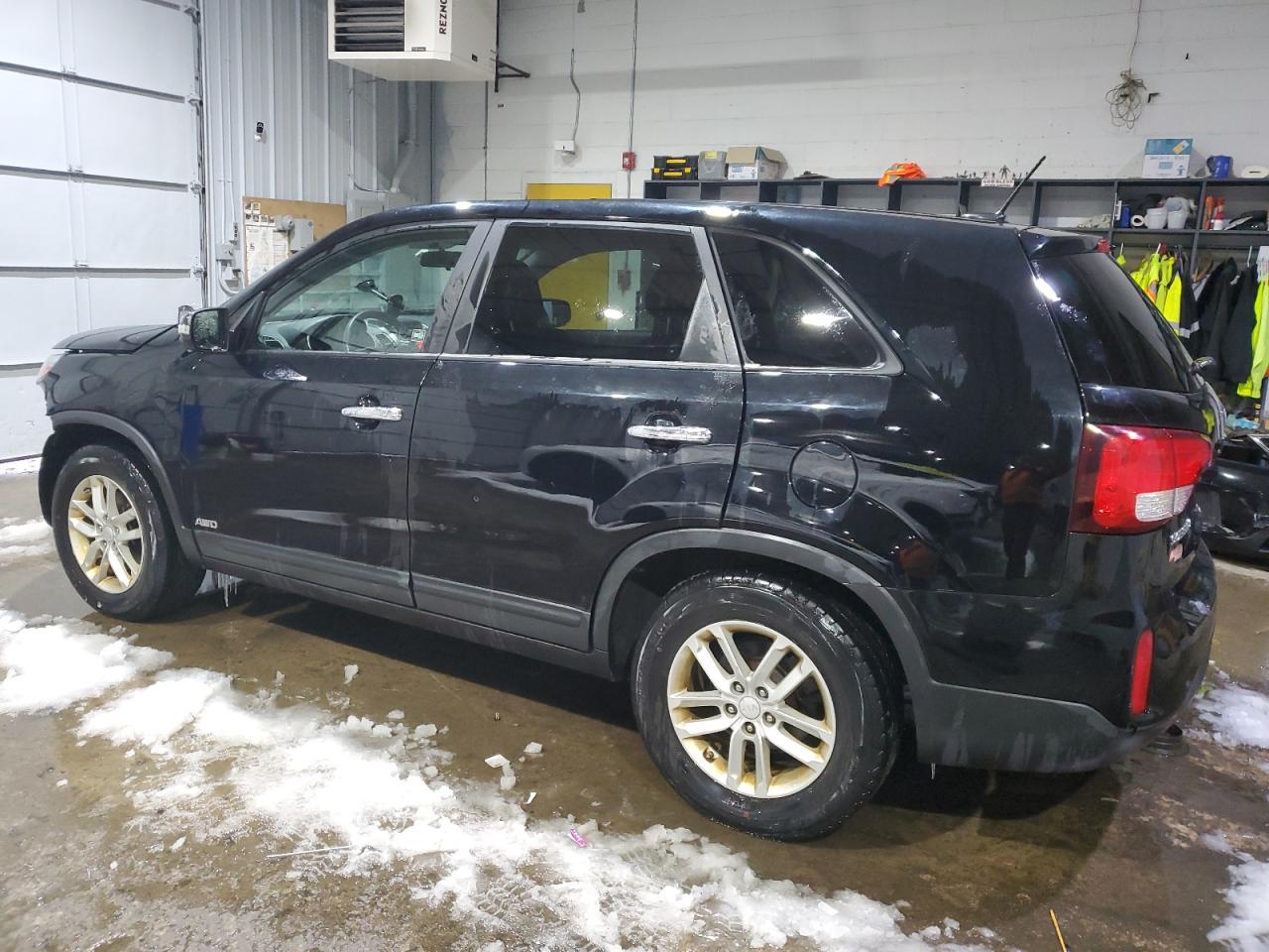 2014 Kia Sorento - Image 2