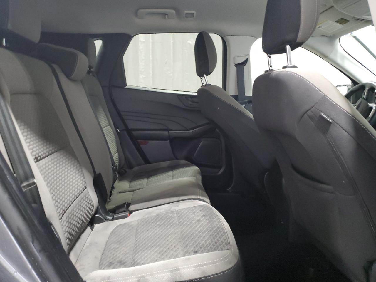 2022 Ford Escape - Image 11
