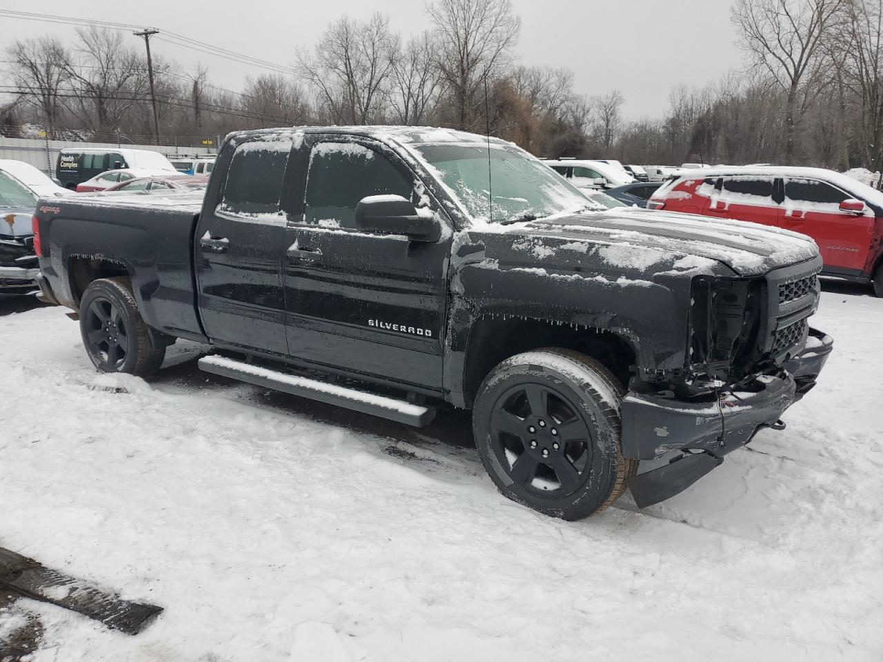 2015 Chevrolet Silverado - Image 4