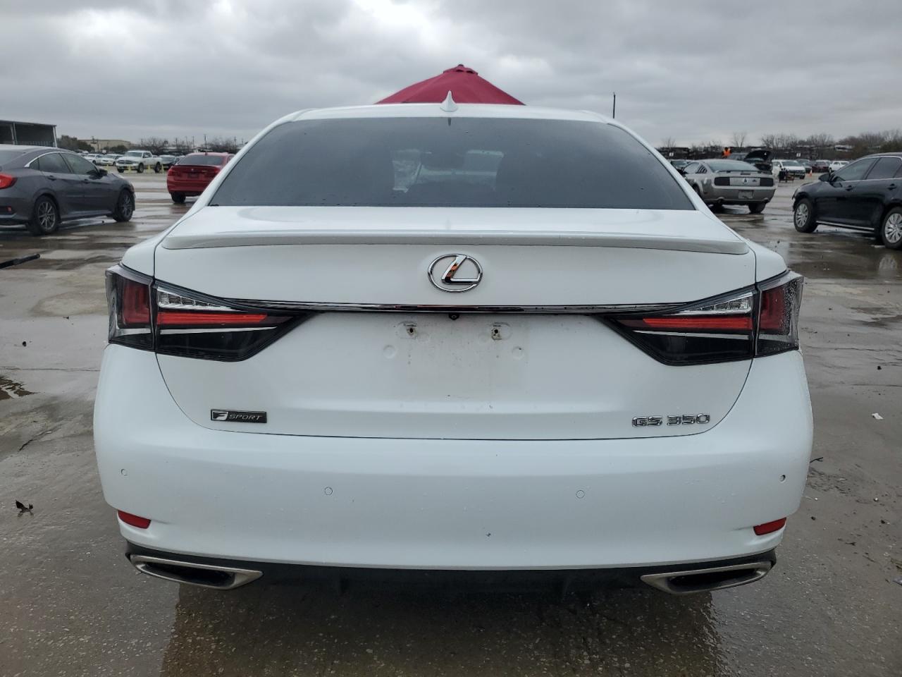 2016 Lexus GS - Image 6