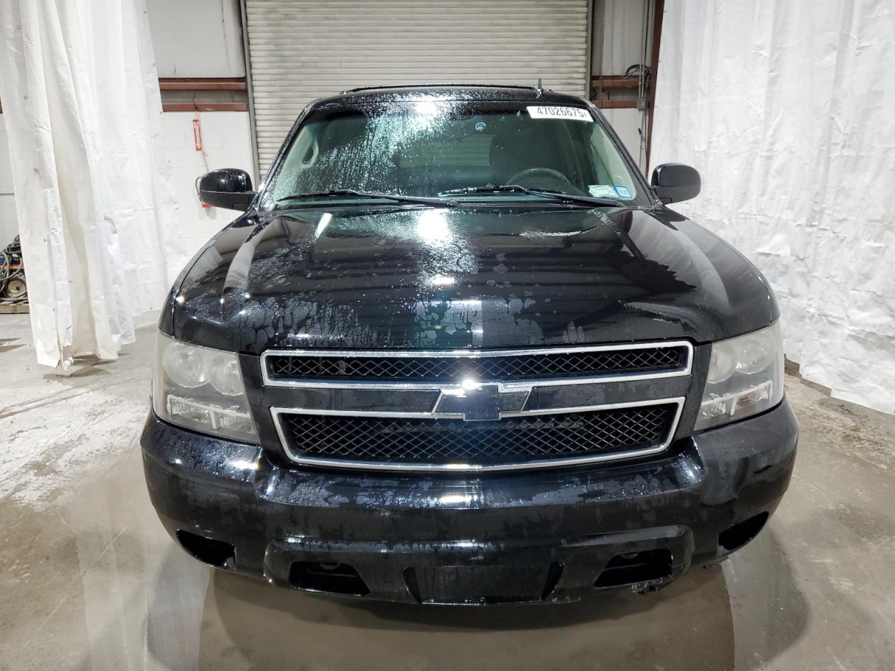 2011 Chevrolet Tahoe - Image 5