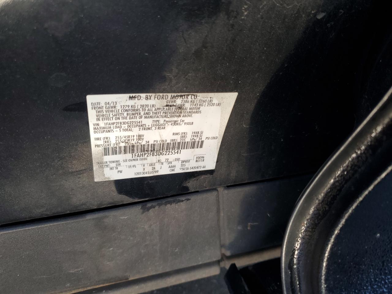 2013 Ford Taurus - Image 14