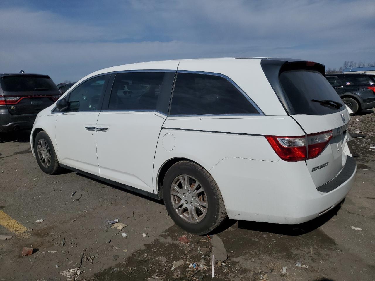 2012 Honda Odyssey - Image 2