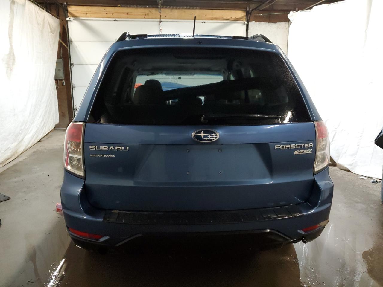 2010 Subaru Forester - Image 6