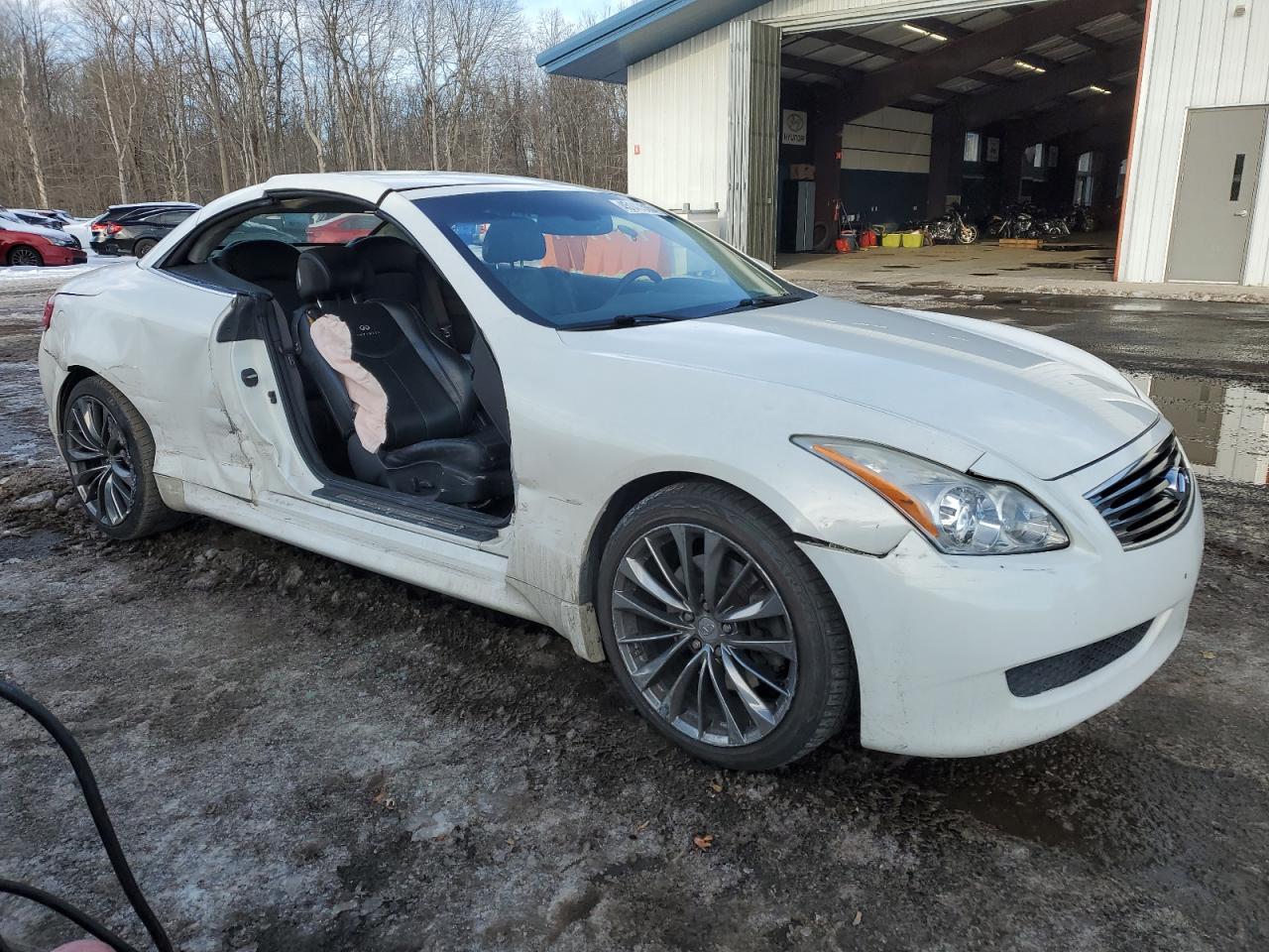 2010 Infiniti G - Image 4