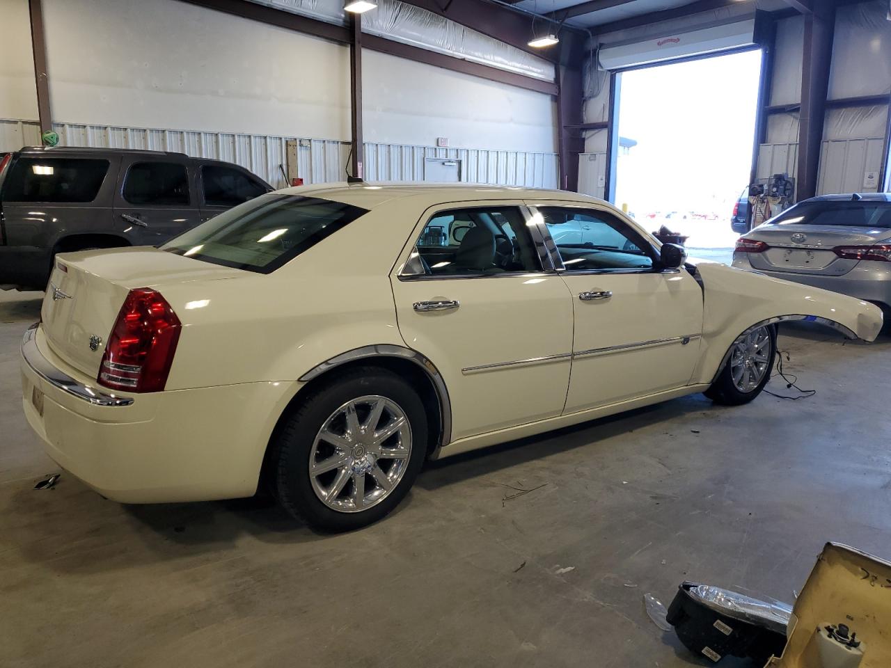 2008 Chrysler 300 - Image 3