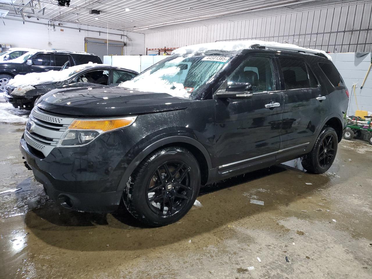 2015 Ford Explorer - Image 1