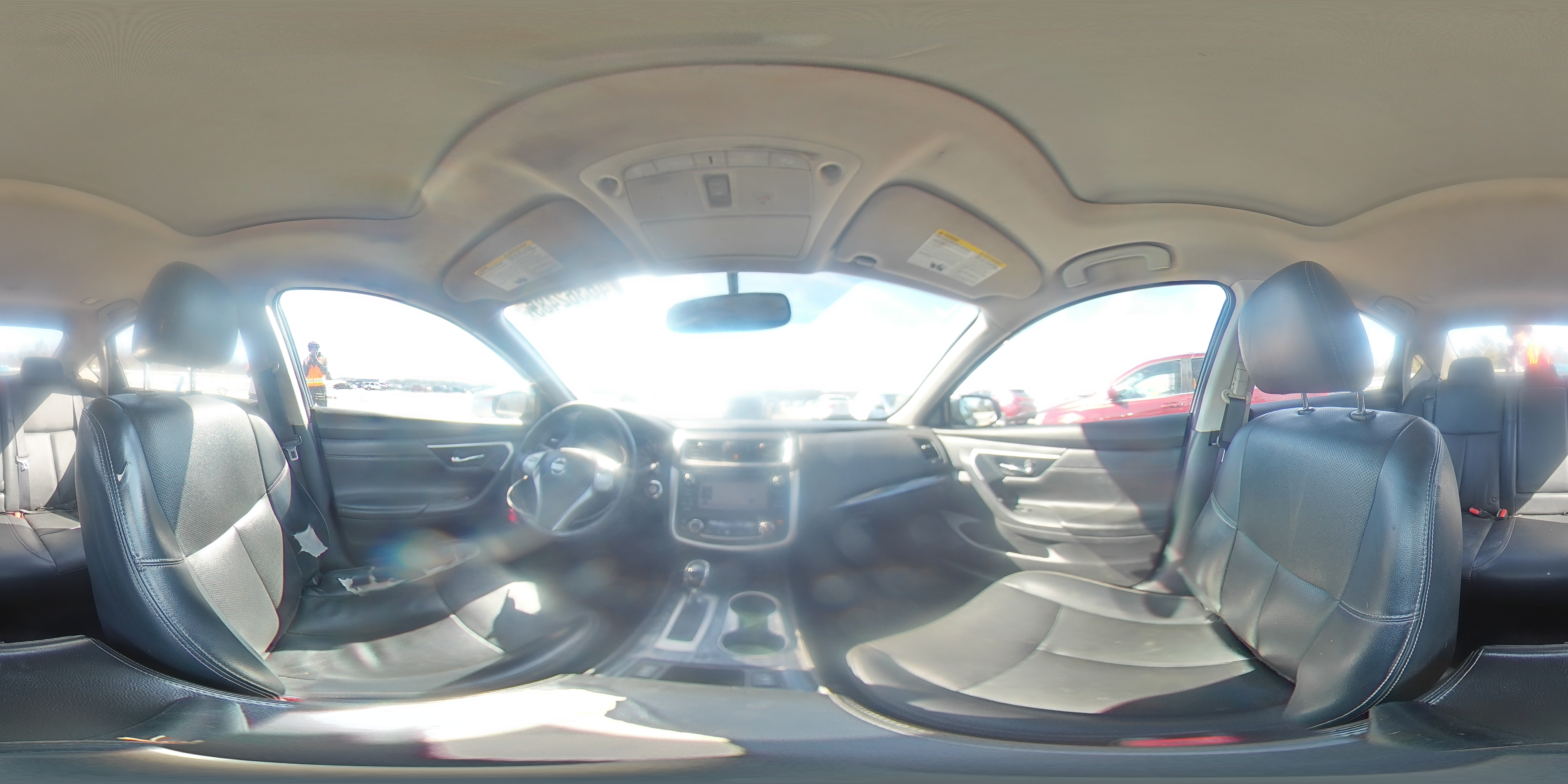 2017 Nissan Altima - Image 12