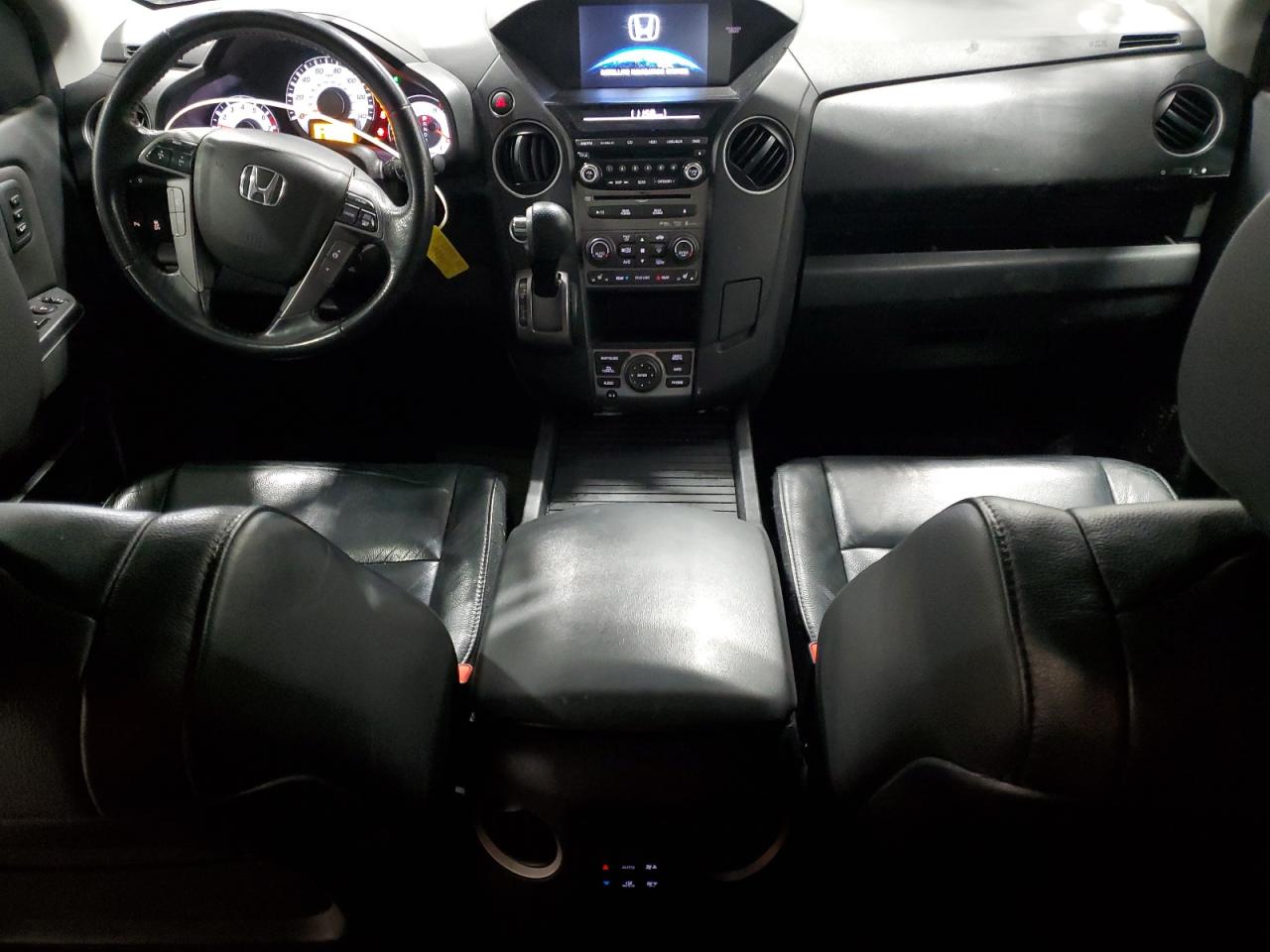 2014 Honda Pilot - Image 8