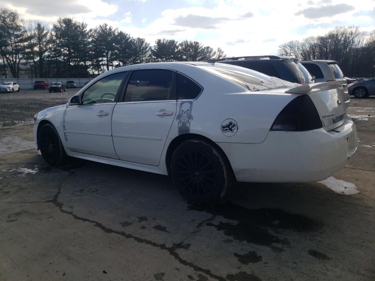 2011 Chevrolet Impala - Image 2