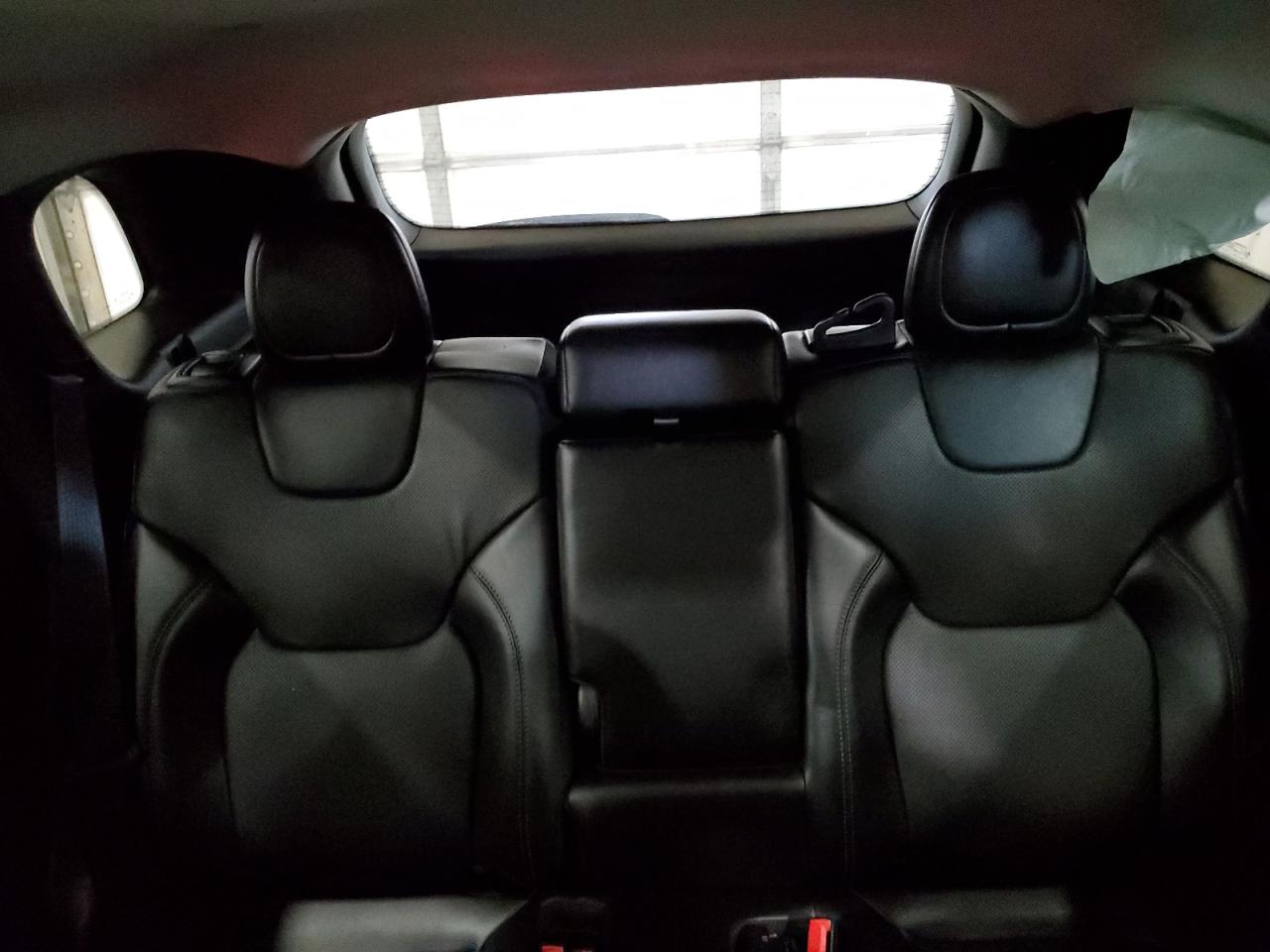2019 Jeep Grand Cherokee - Image 10