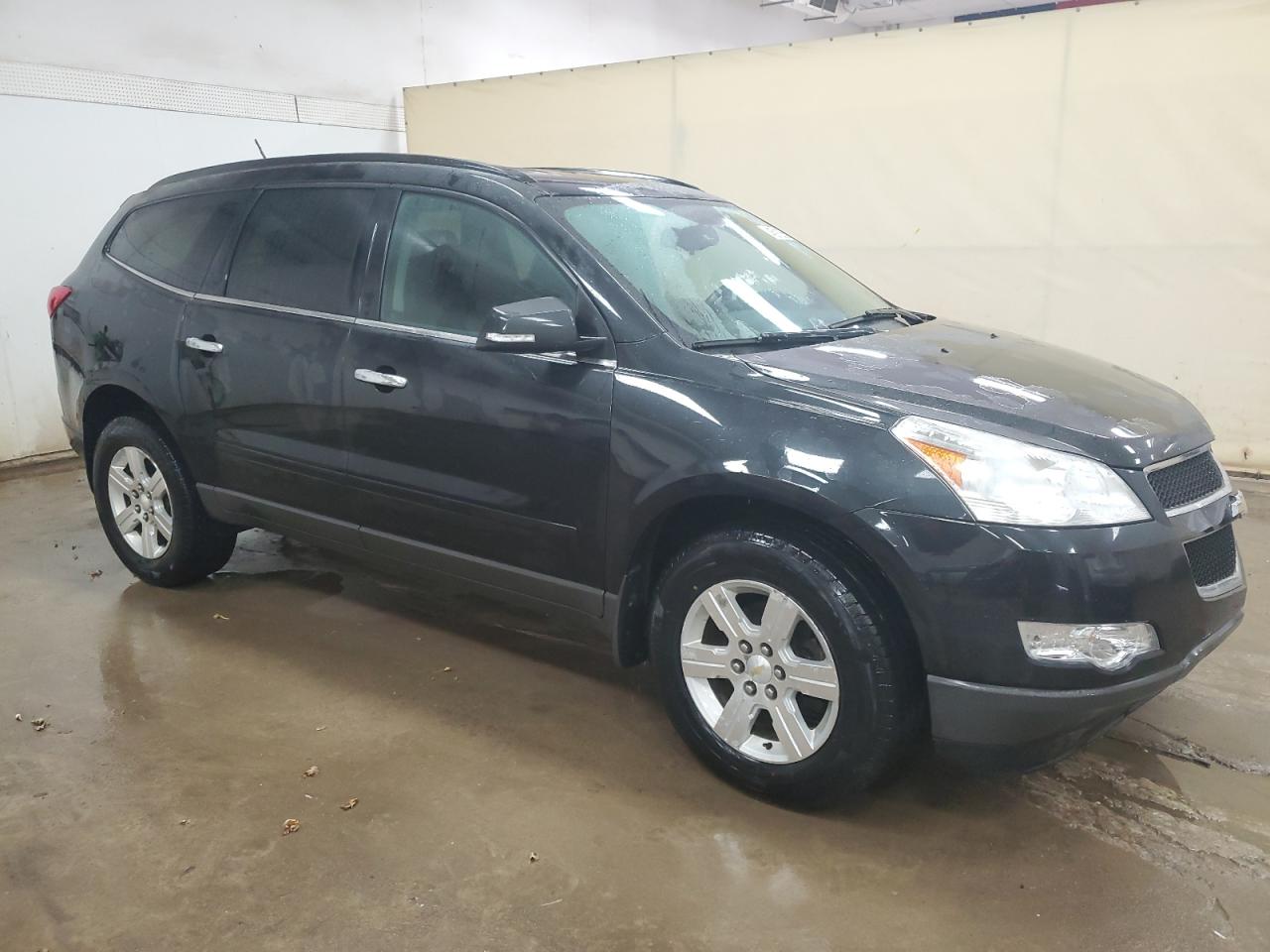 2011 Chevrolet Traverse - Image 4