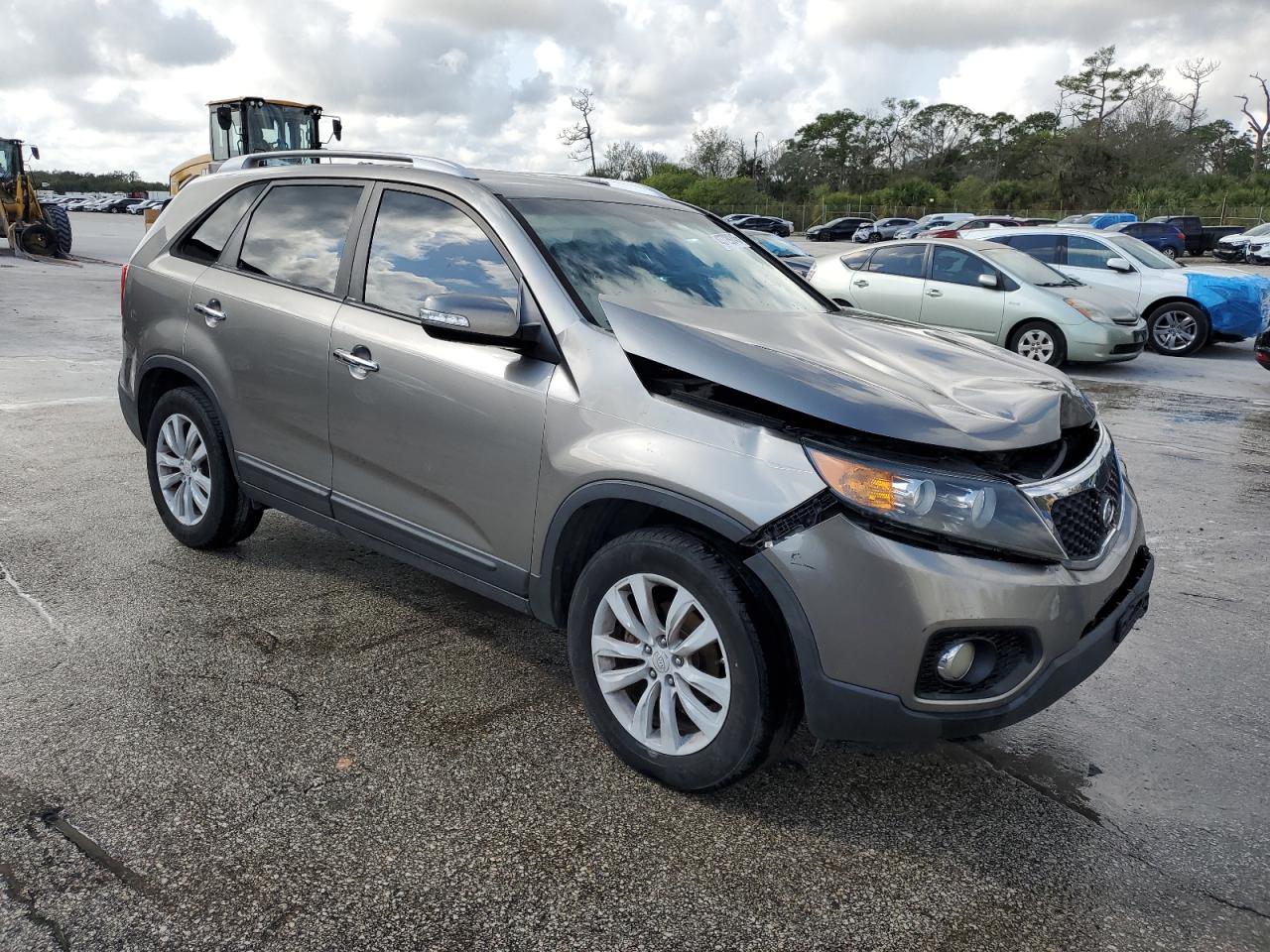 2011 Kia Sorento - Image 4
