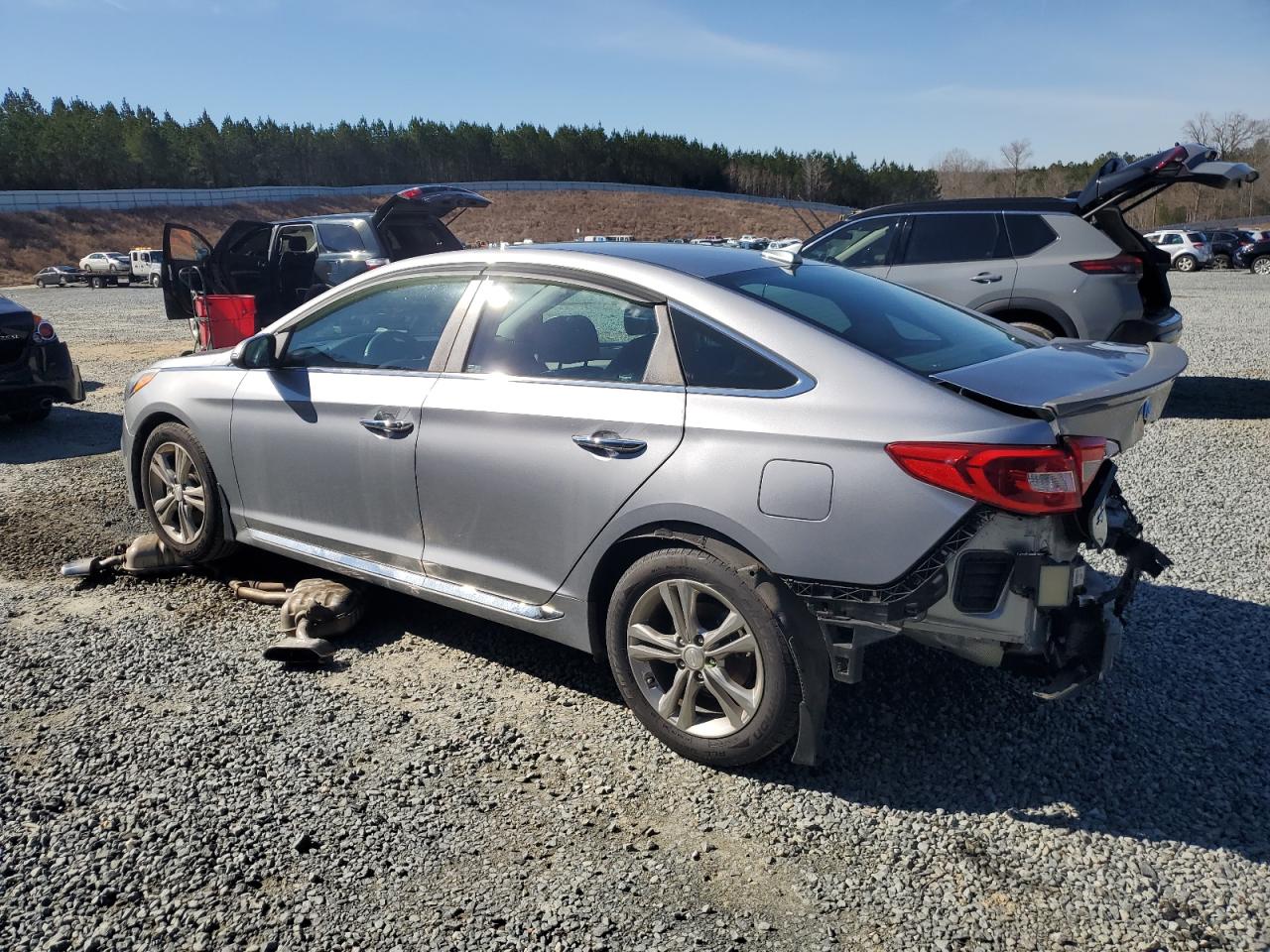 2015 Hyundai Sonata - Image 2