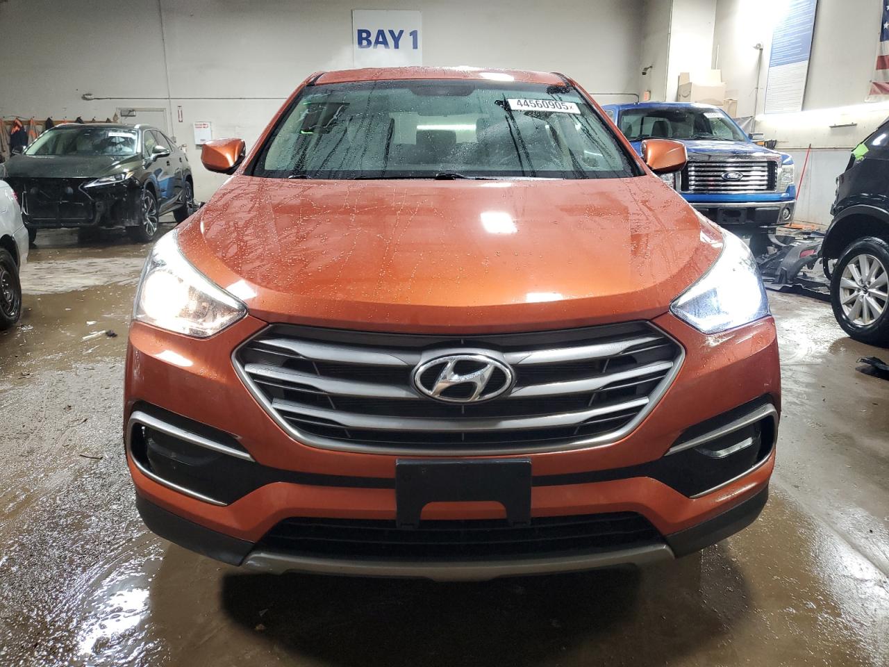2017 Hyundai Santa Fe - Image 5