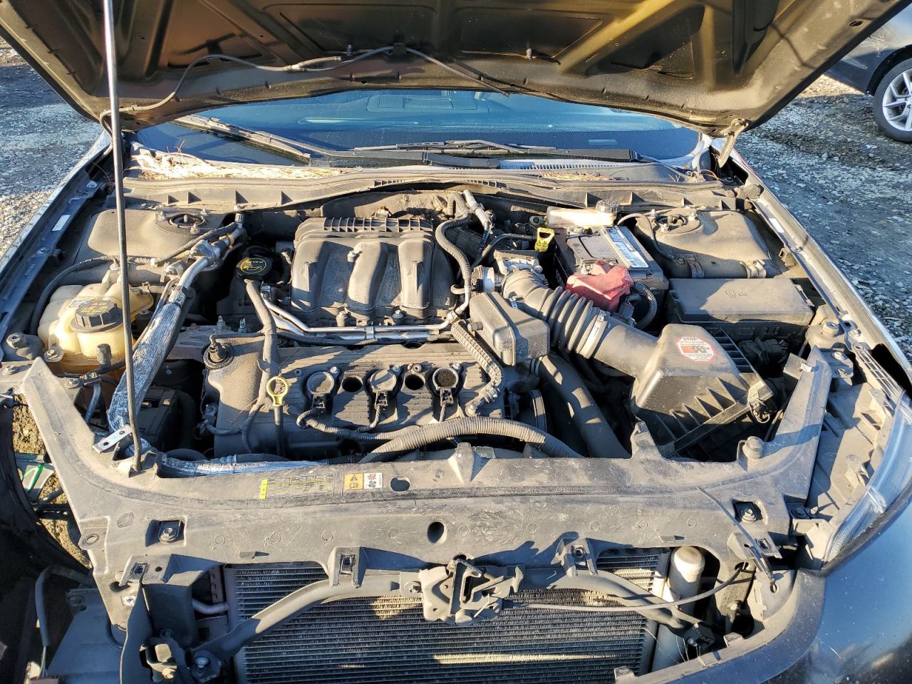 2010 Ford Fusion - Image 11