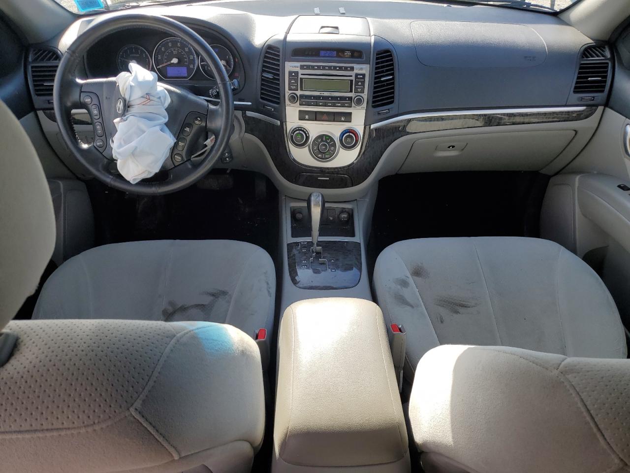 2008 Hyundai Santa Fe - Image 8