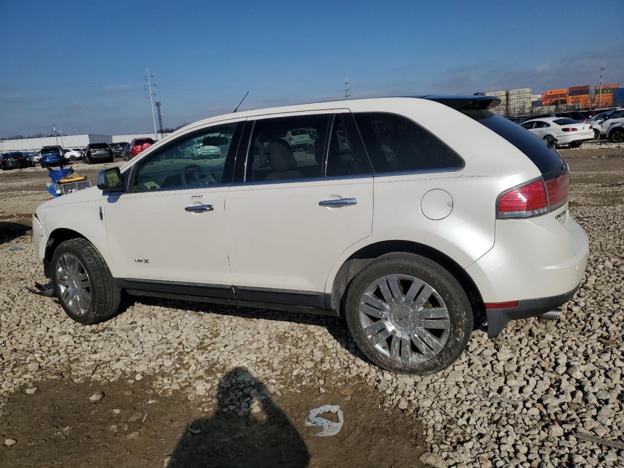 2009 Lincoln MKX - Image 2