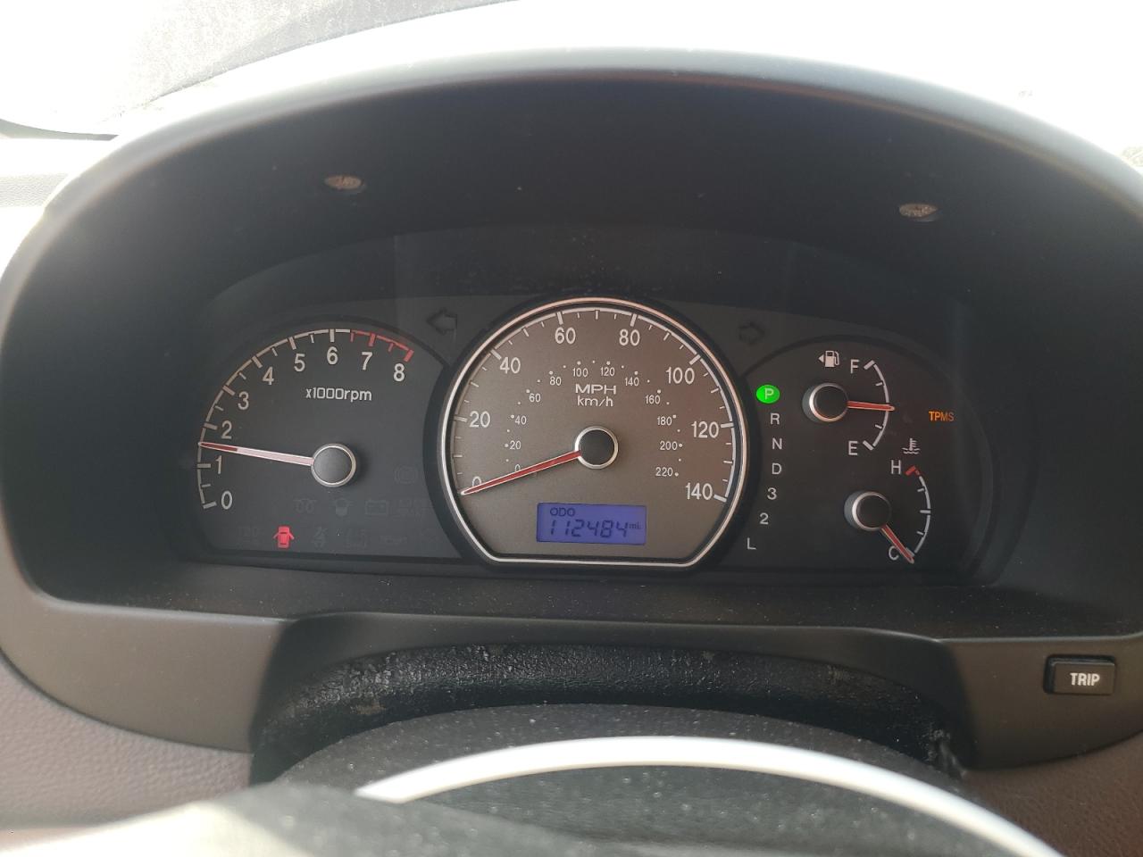 2008 Hyundai Elantra - Image 9