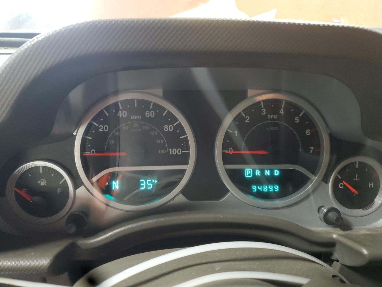 2009 Jeep Wrangler - Image 9