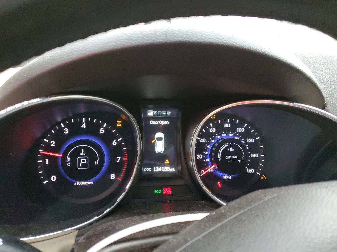 2014 Hyundai Santa Fe - Image 9