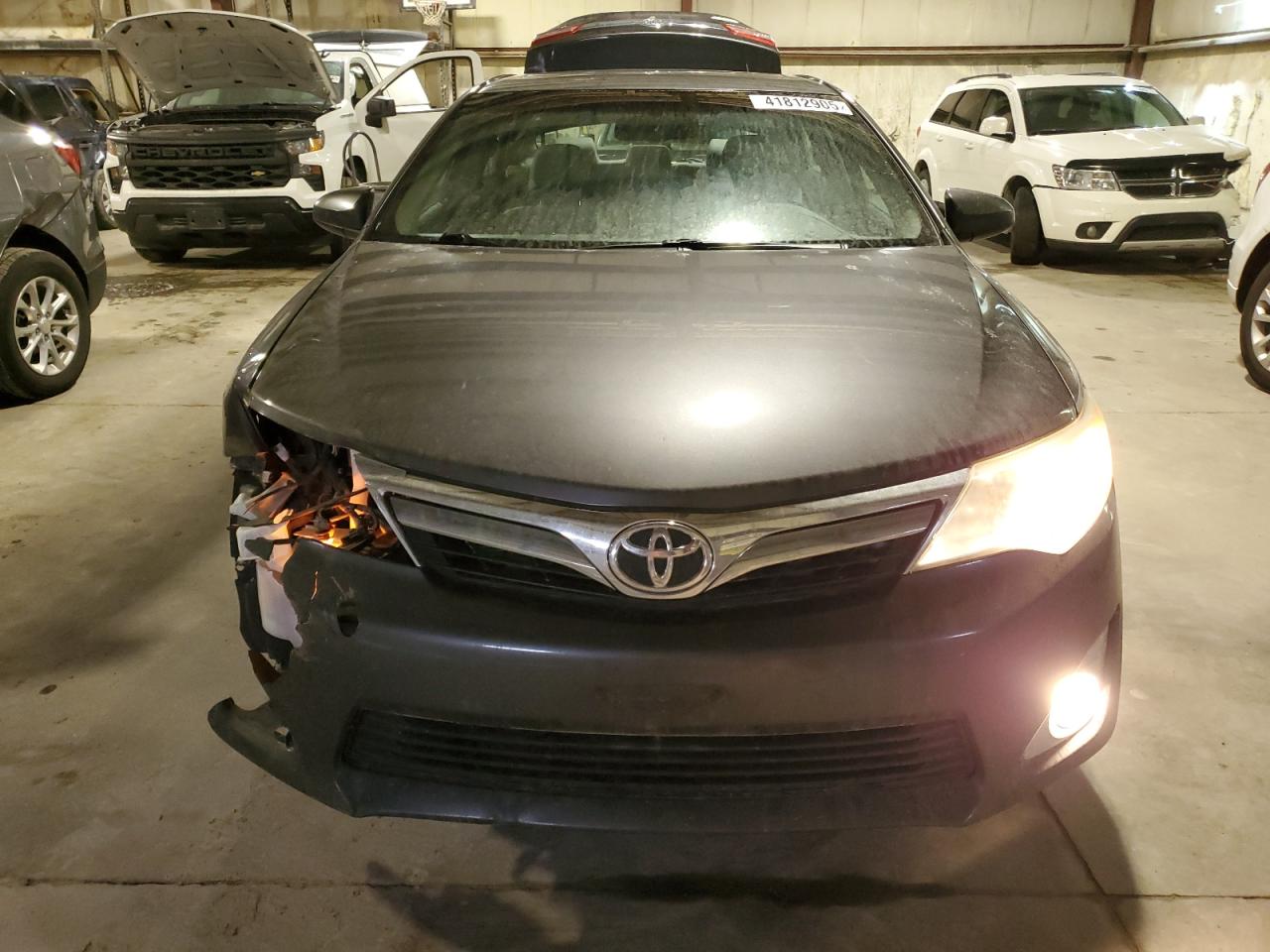 2012 Toyota Camry - Image 5