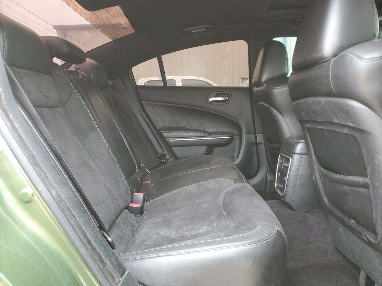 2018 Dodge Charger - Image 10