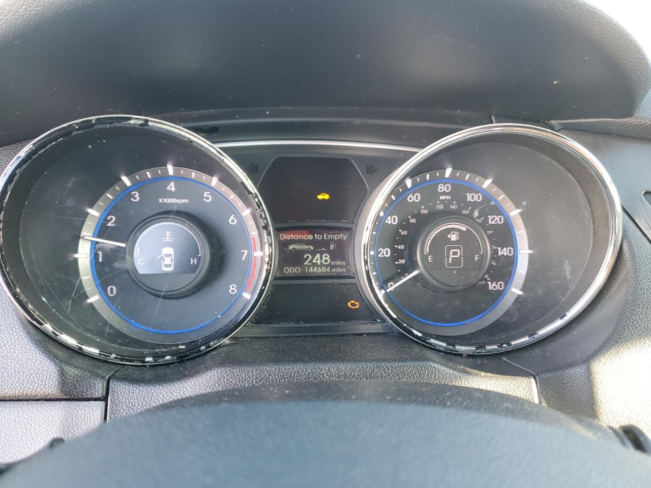 2014 Hyundai Sonata - Image 9