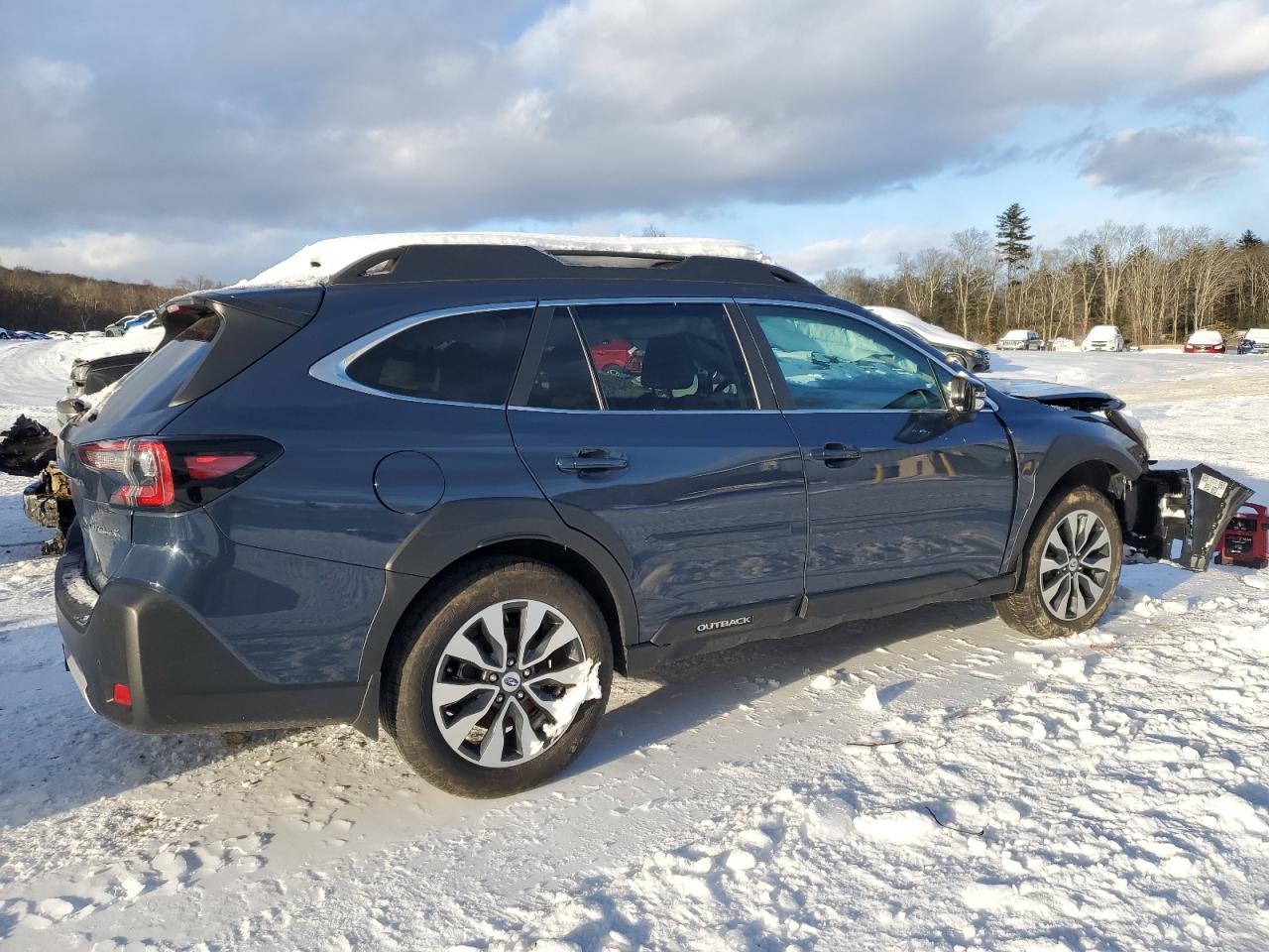 2024 Subaru Outback - Image 3