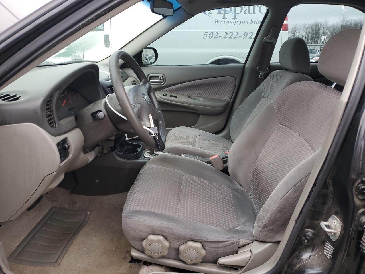2006 Nissan Sentra - Image 7