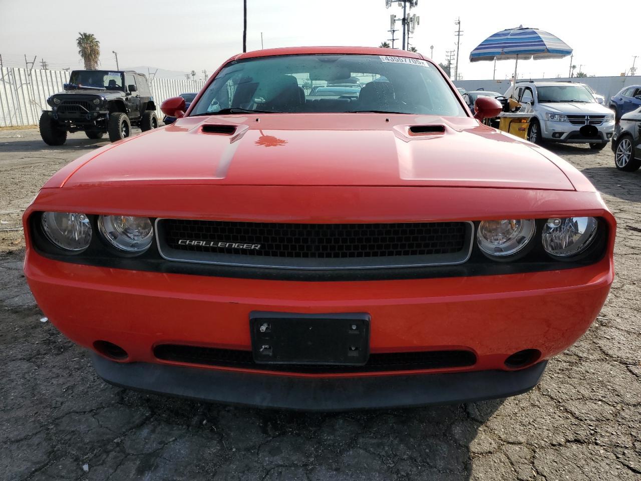 2014 Dodge Challenger - Image 5