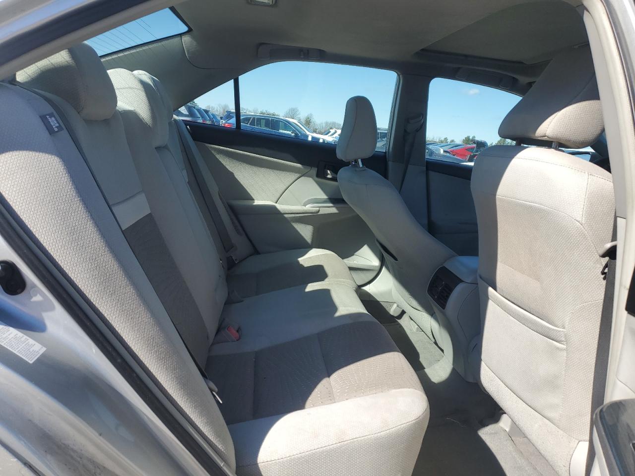 2012 Toyota Camry - Image 10