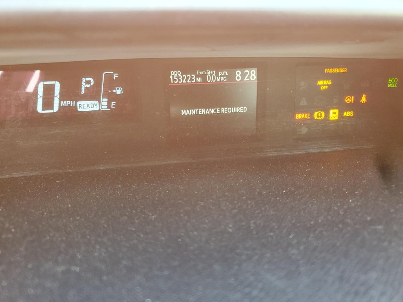 2015 Toyota Prius - Image 9