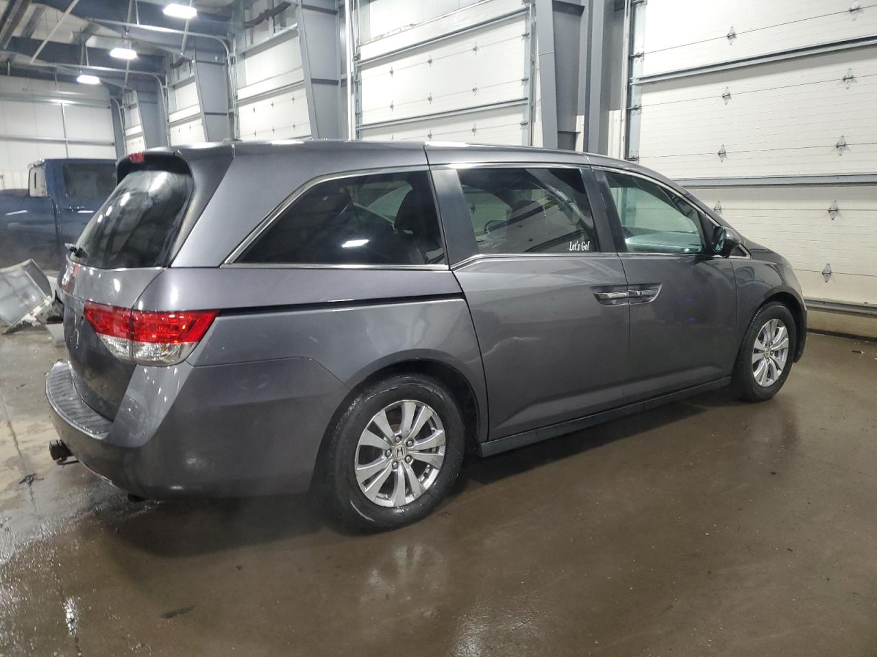 2014 Honda Odyssey - Image 3