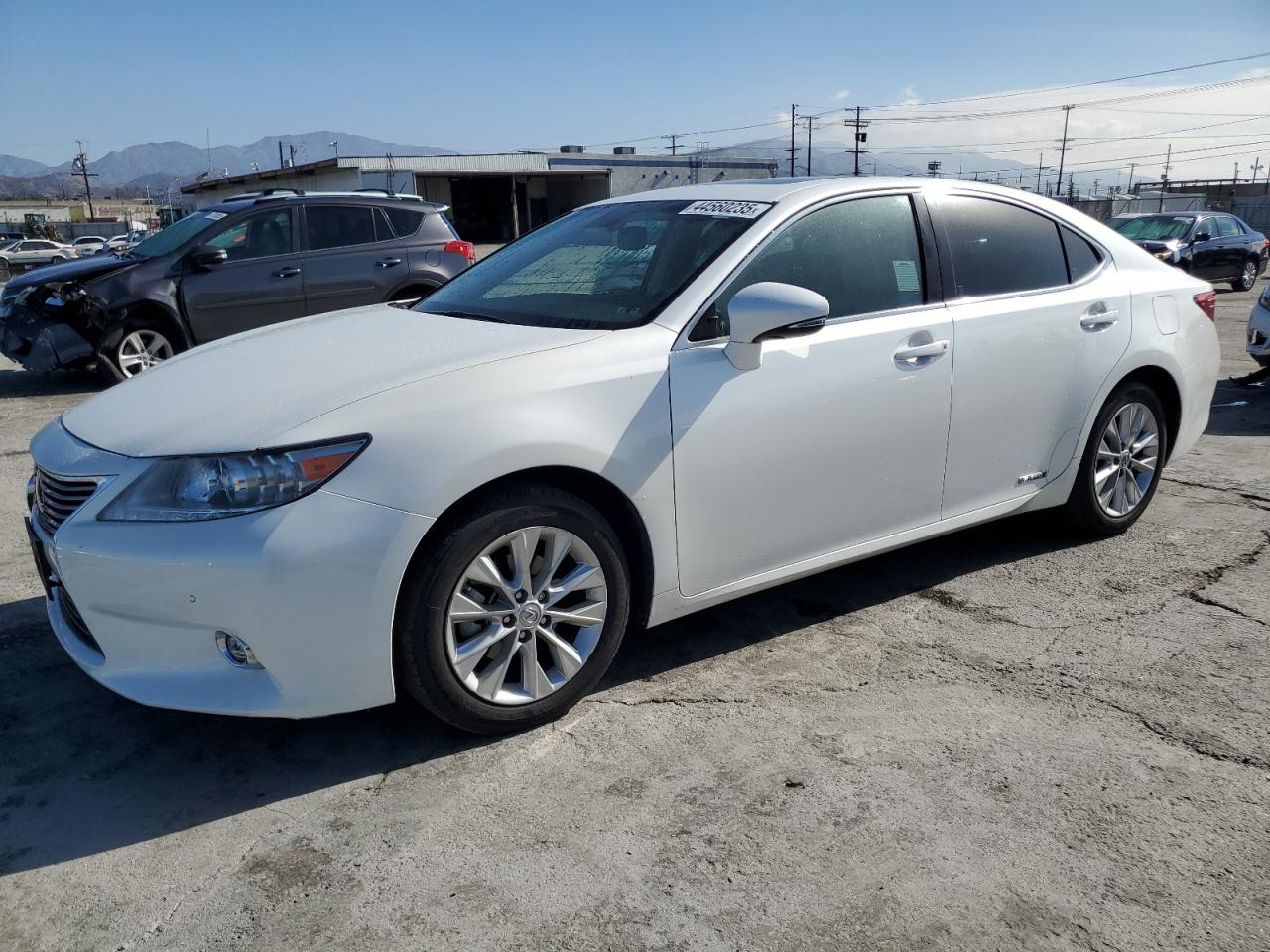 2014 Lexus ES - Image 1