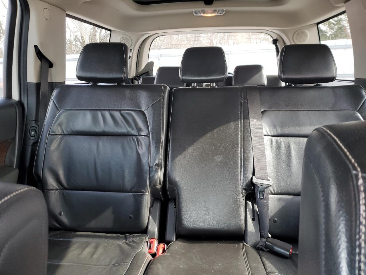 2010 Ford Flex - Image 10