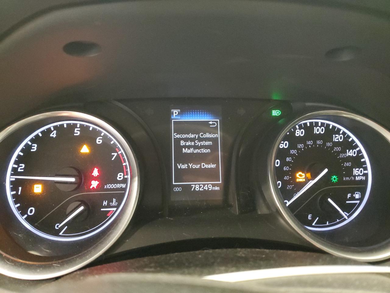 2018 Toyota Camry - Image 9